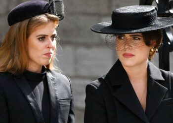 La princesa Eugenia y Beatriz advirtieron sobre las propiedades reales: "Es prudente irse"