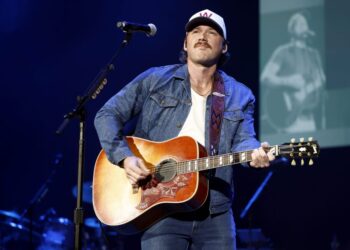 Morgan Wallen denuncia a las celebridades que abandonaron la huelga de Las Vegas
