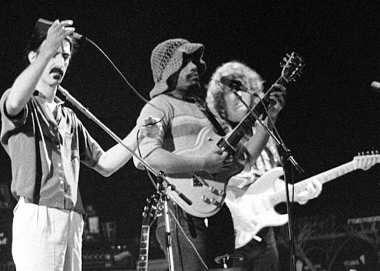 Murió Ike Willis, una de las voces esenciales del laboratorio musical de Frank Zappa