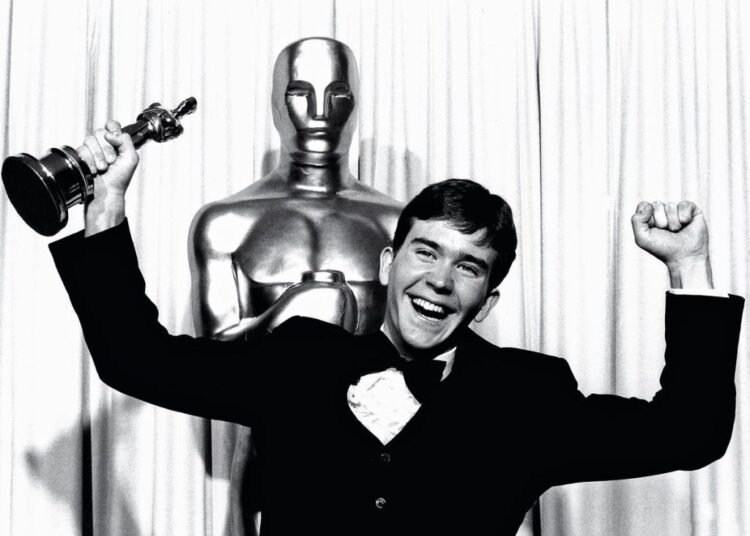timothy_hutton_oscar