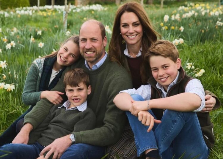 Por qué William y Kate están decididos a ser monarcas "normales"