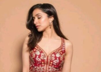 Shraddha Kapoor baila al ritmo de Bad de Michael Jackson