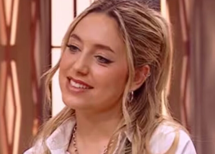 Sofia Martínez confirmó si está de novia con uno de los cantantes del momento, tras descubrirse su romace: "Es un amor"
