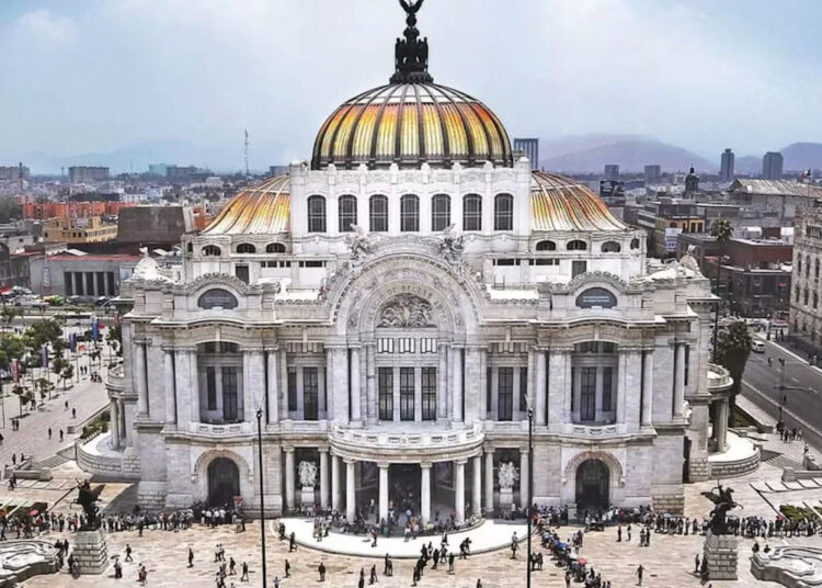 Solistas Ensamble de Bellas Artes presenta homenaje a música española