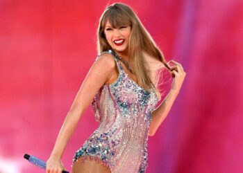 Taylor Swift enloquece a sus fans con un misterioso reloj de cuenta regresiva ahora eliminado