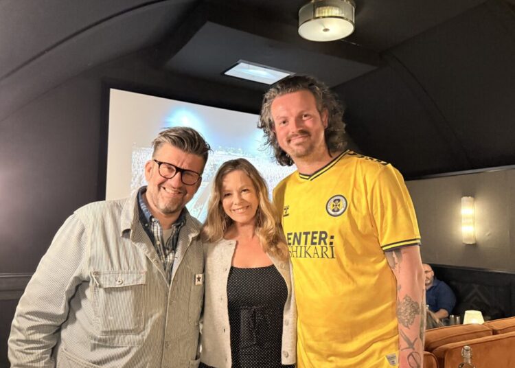 Hans-Peter, Stacey Turner y Ben Lowe