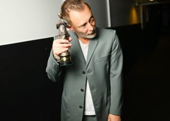 Thom Yorke estrena nueva canción 'Space Walk' en los premios Ivor Novello: ver