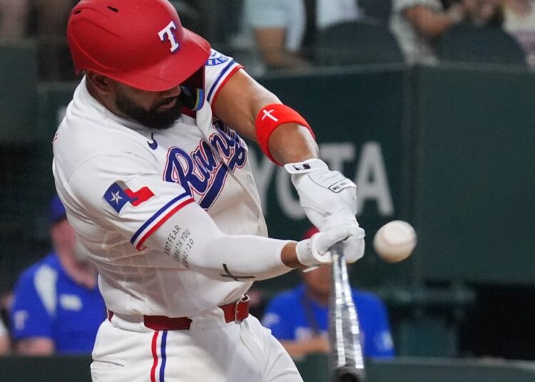 Un sencillo productor de Durán lleva a los Rangers a superar a los Reales 7-6 en una novena victoria de 3 carreras – NBC 5 Dallas-Fort Worth