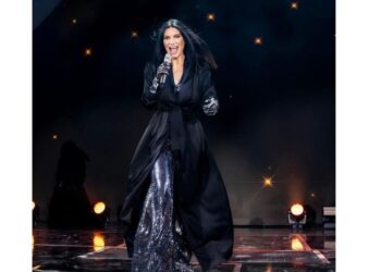 Laura Pausini habla sobre haber ocupado un tanque de oxígeno durante un concierto totalmente en vivo.