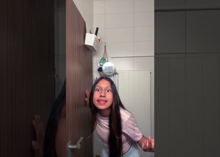 A mi los chismes me llueven del cielo 😂 #acting #humor
