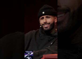Daddy Yankee: Mi Mentor y El Flow del Reggaetón #shorts
