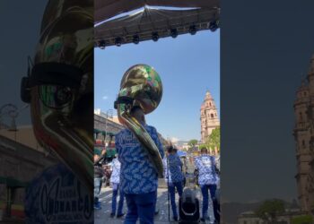 Así disfruta el compa Morris #banda #bandamonarca #morelia #musica