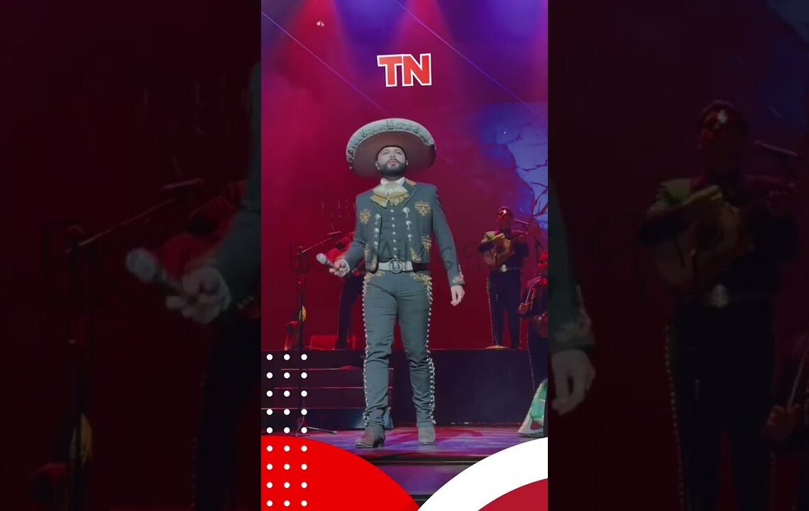 Leonardo Aguilar ya vende las entradas a sus shows en los puestos de comida #leonardoaguilar