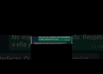 Mi ex me escribió desde el móvil de su nueva novia… 😱 #shorts #chisme