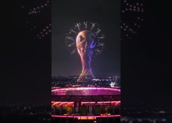 ⚽ MUNDIAL de FÚTBOL FIFA 2026 ✨ El IMPRESIONANTE SHOW de DRONES que ILUMINA la CIUDAD de MÉXICO 🚁