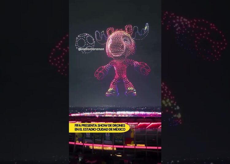 FIFA PRESENTA SHOW DE DRONES