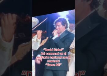 #musica #humor #chismeenamorando #comedia #teatro #angelbocheli #viral #concierto #video #televisa