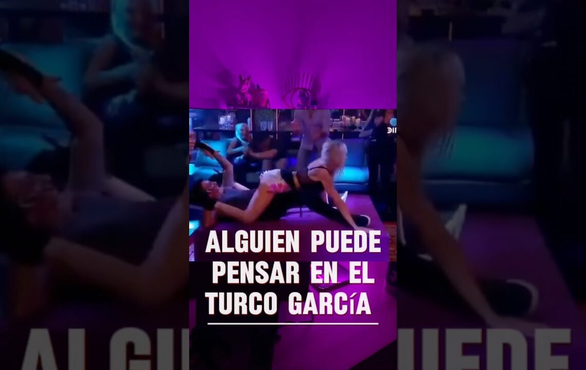 La mujer del turco Garcia se divierte