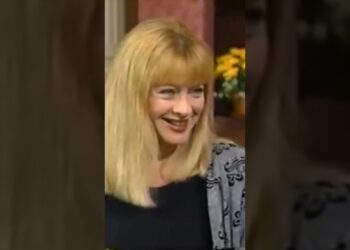Andrea Evans Jokes About Her “Soap Baggage” 😂 | Regis & Kathie Lee Interview