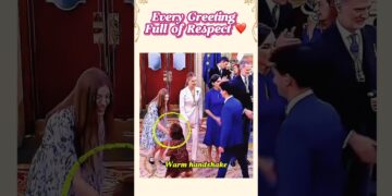 Leonor and Sofía Lead With Respect #infantasofia #princessleonor