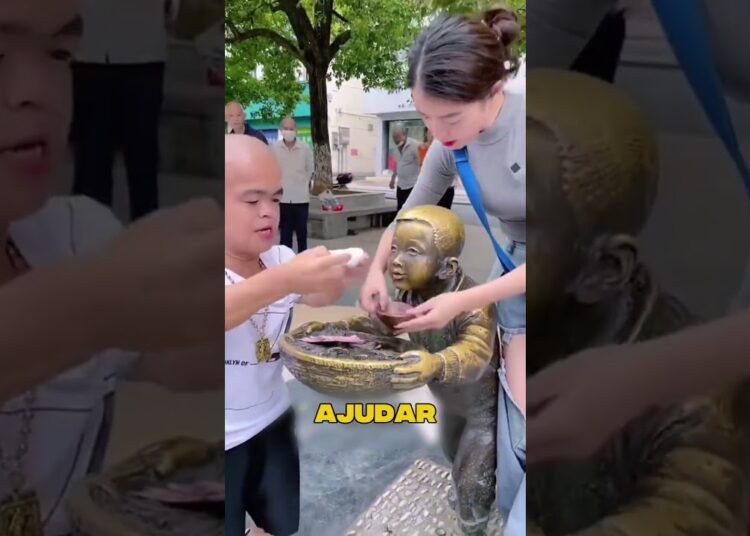 OLHA OQUE ESSAS CRIANÇAS FIZERAM ☠️ || #curiosidades #estatua #musica