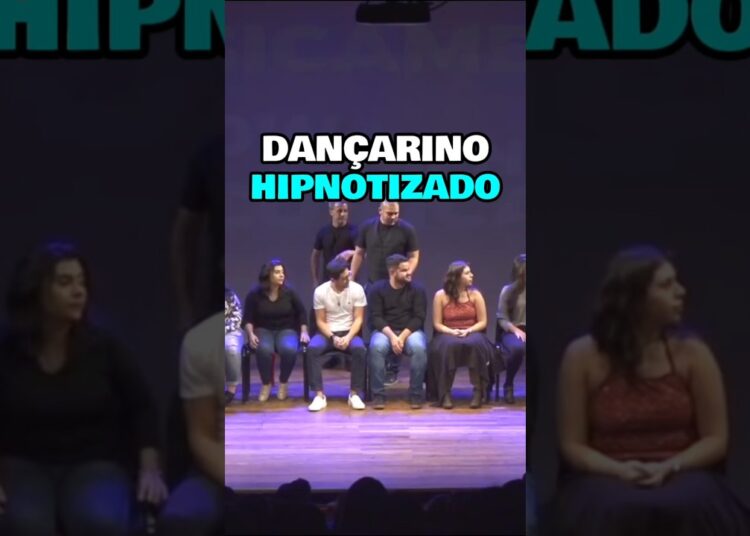Fez performance e deu show  – SHOW DE HIPNOSE MAGICAMENTE