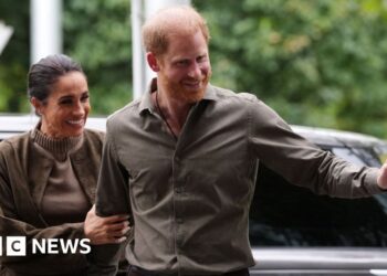 Harry y Meghan aceptan oferta para quedarse en propiedad real durante su visita al Reino Unido