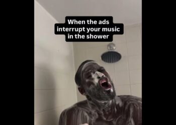 ✨🐠🌺 #michaeljackson #music #shower #sing #gnarly #ytshorts #fyp