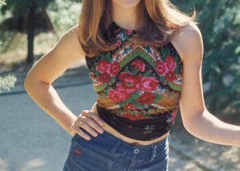 Ana Belén fue una niña prodigio y empezó a cantar siendo aún una niña.