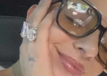 angela-aguilar-anillo-diamantes.jpg