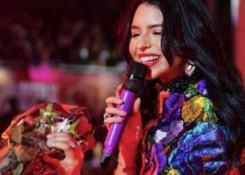 Ángela Aguilar reaparece en un escenario con Nodal tras rumores de BODA (VIDEO)