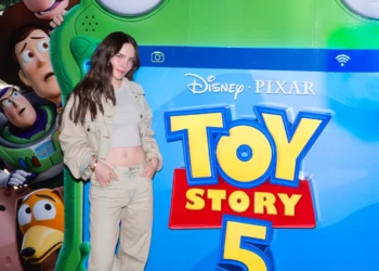 belinda-toy-story-5-lily-pad.jpg
