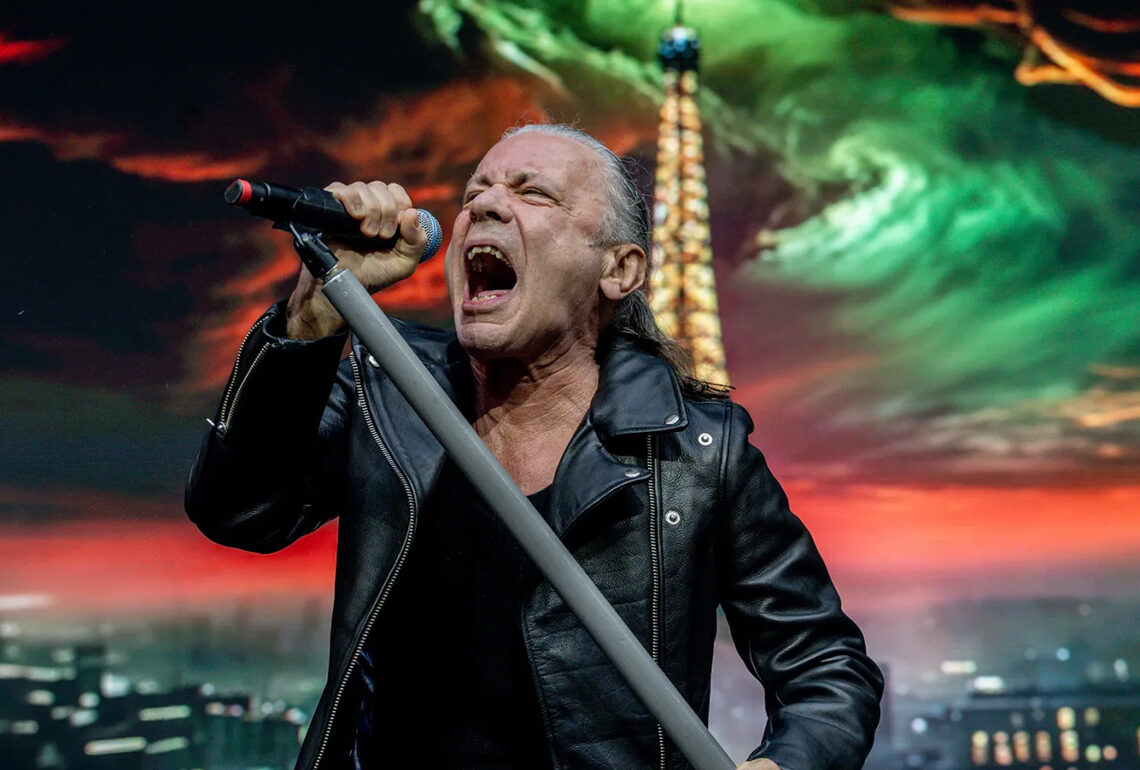 Bruce Dickinson habla sobre los vocalistas que continúan cantando con voces deterioradas