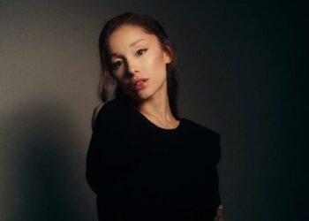 De cuánto es la fortuna de Ariana Grande, la popular actriz, cantante y empresaria
