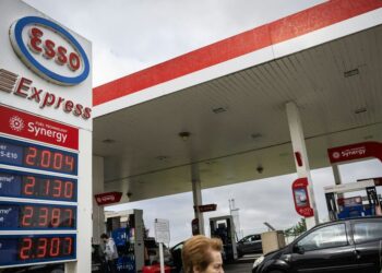 EU says energy costs tied to Hormuz crisis have surged past $35B