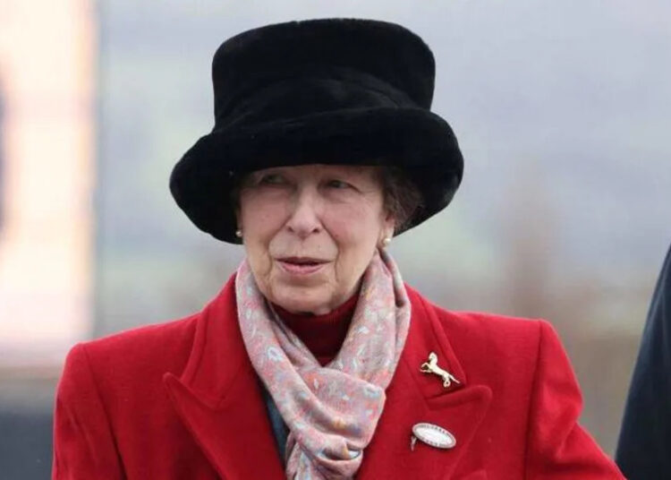La princesa Ana tiene fama de ser la trabajadora más incansable de la monarquía.Mega