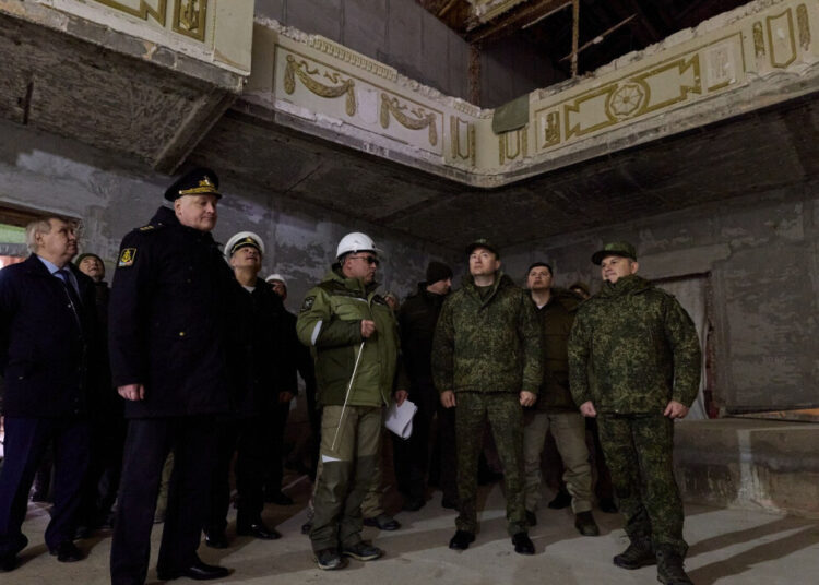 El maltratado Ministerio de Guerra invierte miles de millones en el complejo de entretenimiento de Severomorsk