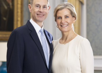 The Duchess of Edinburgh wears a cream dress