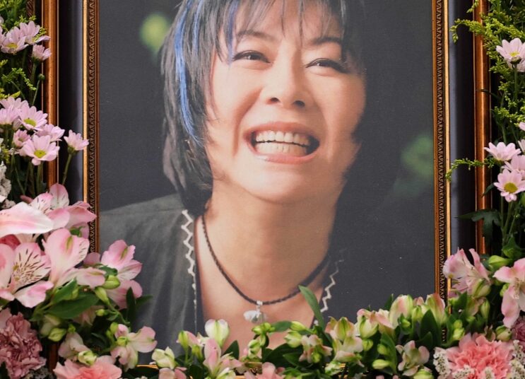 El velatorio de la cantante Ok-hee (nombre real Kim Gwang-sook), quien falleció tras luchar contra el cáncer, se instaló el 21 de la tarde en la sala de velatorios número 22 del Hospital Asan de Seúl, en el distrito Songpa-gu de Seúl. El cortejo fúnebre se realizará el 24 y el lugar de sepultura es el Parque Conmemorativo de Hambaek-san. /foto=Redacción Conjunta 2026.06.21 /Foto=Lee Dong-hoon photoguy@