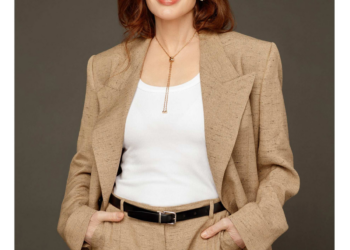 Geena Davis sobre 'The Boroughs', Mujeres intrépidas y por qué ella sigue siendo yo en todas las edades