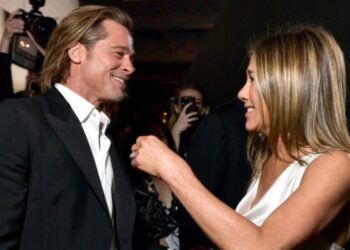 Jennifer Aniston comparte comentarios raros sobre su ex Brad Pitt