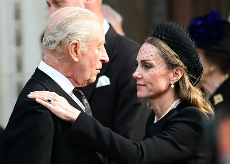 Kate Middleton y el rey Carlos se unen para un evento especial en el palacio para celebrar a los héroes del cáncer