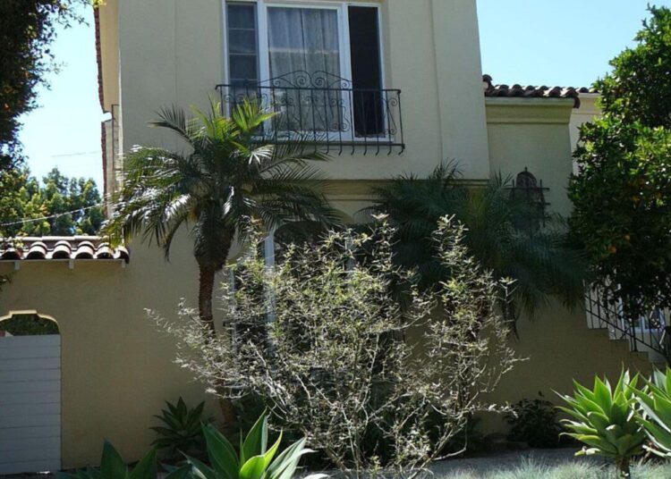 elizabeth taylor california casa
