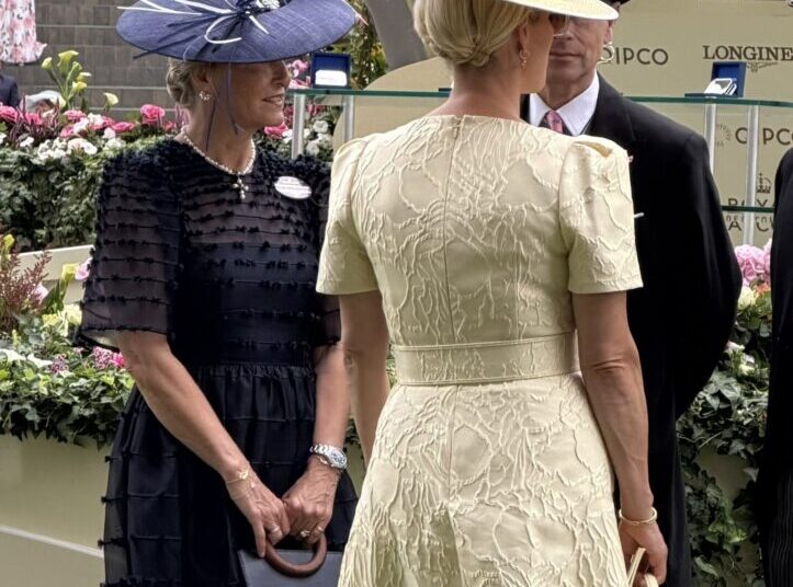 La duquesa de Edimburgo hace un gesto romántico en Royal Ascot en vísperas de su aniversario de boda