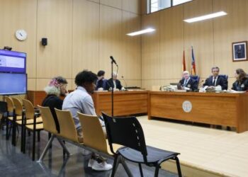 Los raperos, durante el juicio por un delito de violación para los que la Fiscalía pide 13 años de prisión. 