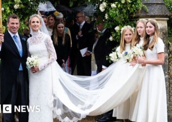 La realeza asiste a la boda de Peter Phillips y Harriet Sperling