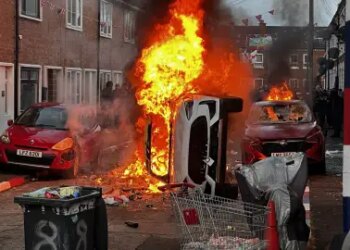 Imagen de los graves disturbios en Belfast