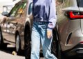 Gigi Hadid combinó la tendencia de las bailarinas de malla con jeans pitillo en la ciudad de Nueva York