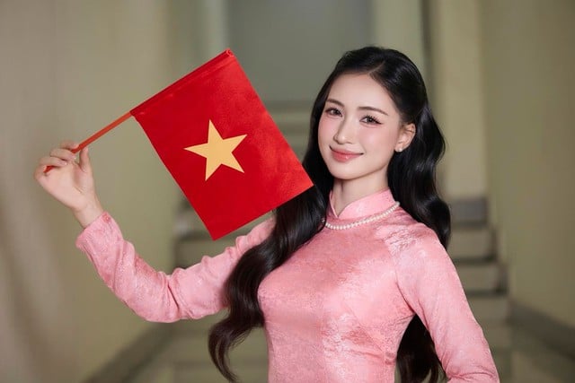 Ca sĩ Hòa Minzy và Hà Myo trúng cử Ban Chấp hành T.Ư Hội Liên hiệp Phụ nữ Việt Nam
- Ảnh 1.
