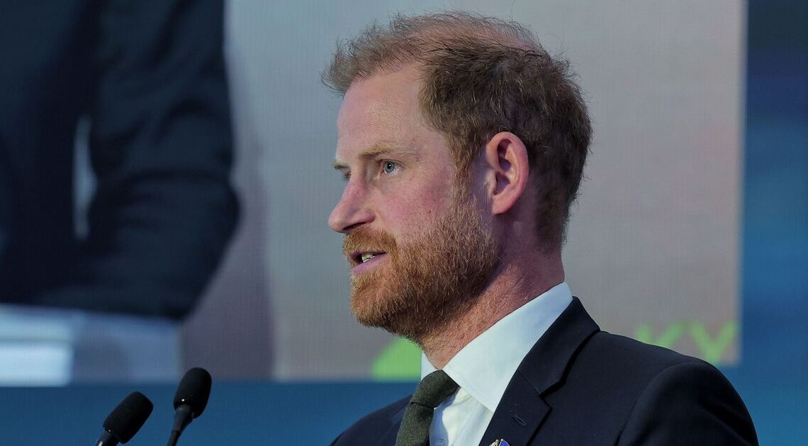 Los 'arrepentimientos' del Príncipe Harry arremeten contra la Familia Real en una actualización importante | Real | Noticias